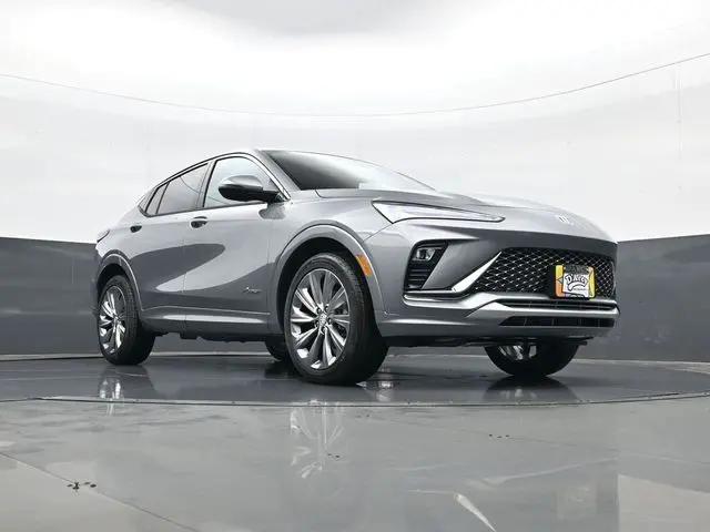 2026 Buick NV Avenir FWD