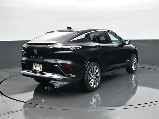 2026 Buick NV Avenir FWD