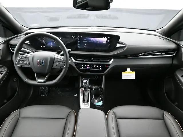 2026 Buick NV Avenir FWD