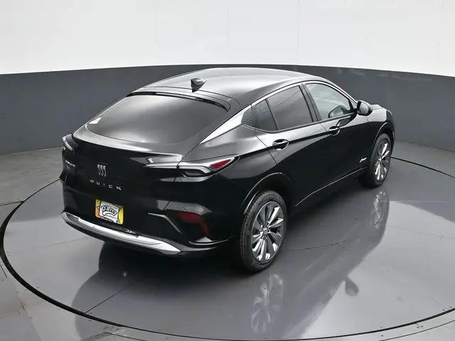 2026 Buick NV Avenir FWD