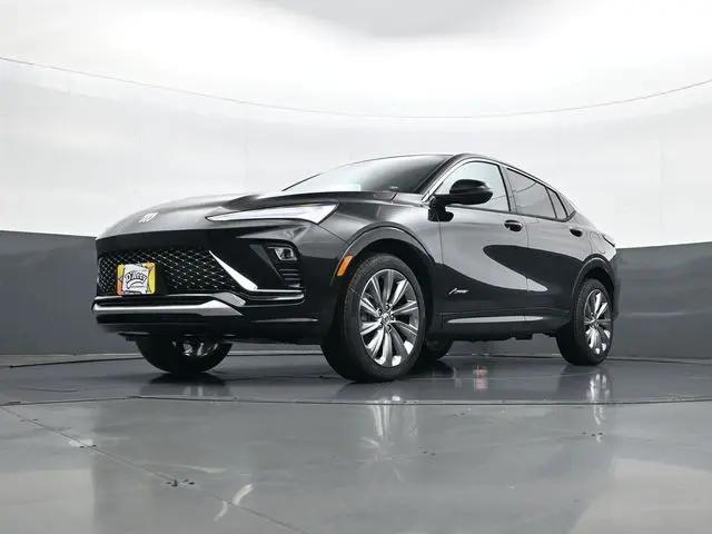 2026 Buick NV Avenir FWD
