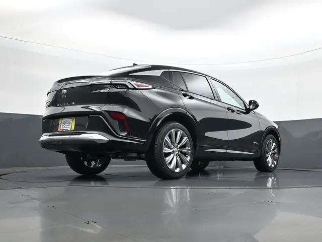2026 Buick NV Avenir FWD
