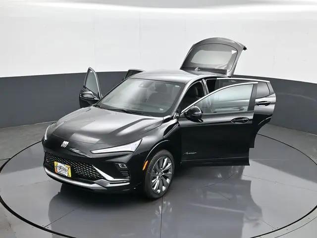 2026 Buick NV Avenir FWD