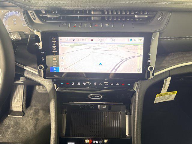 2026 Jeep Grand Cherokee Altitude 4x4