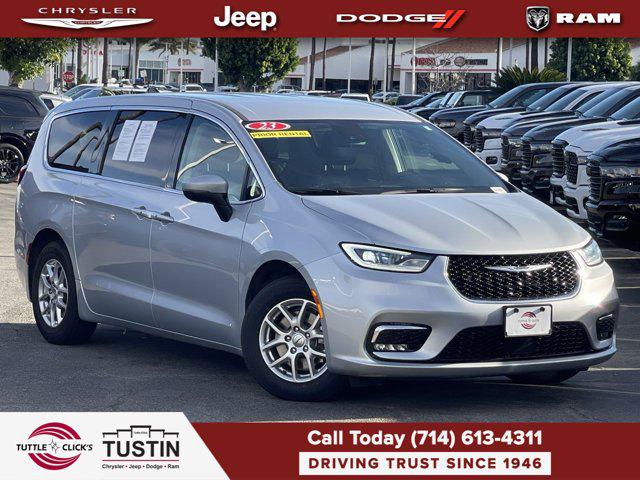 2023 Chrysler Pacifica Touring L for sale in Tustin, CA