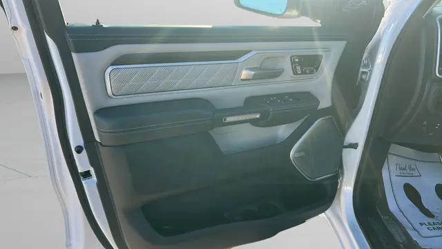 2025 Ram 1500 Tungsten Crew Cab 4x4 5'7" Box