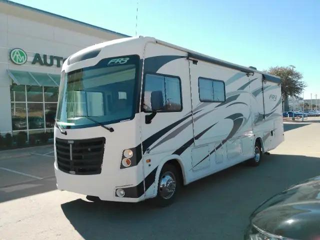 2018 Ford F-53 Base