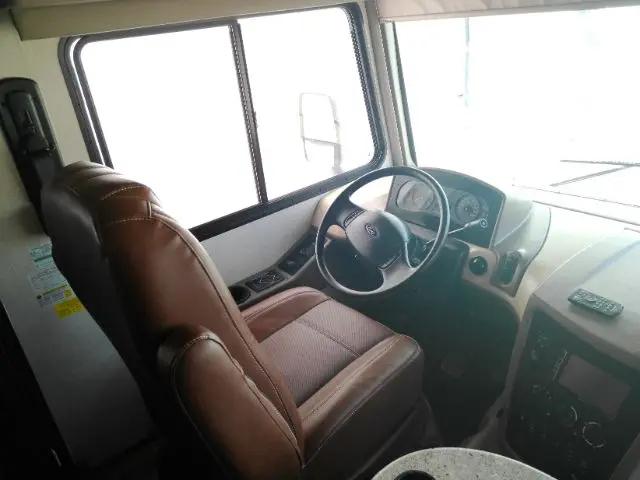 2018 Ford F-53 Base