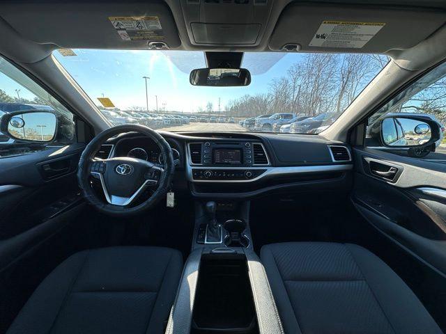 2019 Toyota Highlander LE 2019 Toyota Highlander LE