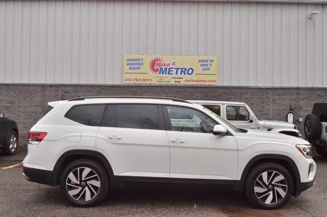 2024 Volkswagen Atlas 2.0T SE w/Technology