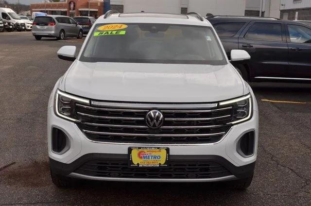 2024 Volkswagen Atlas 2.0T SE w/Technology