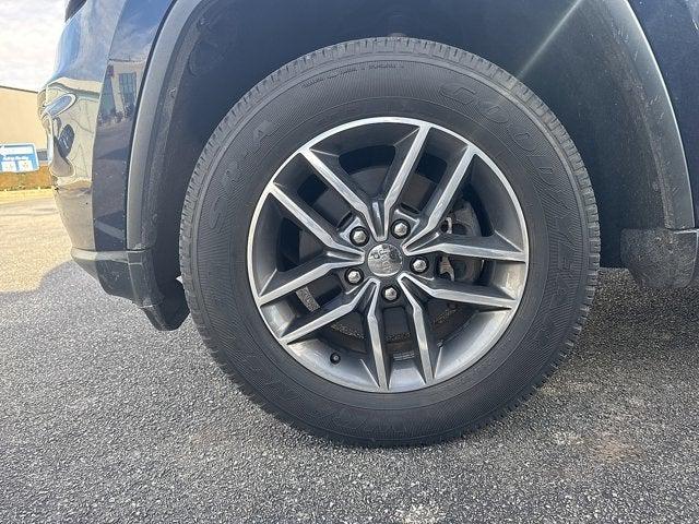 2017 Jeep Grand Cherokee Limited 4x4 2017 Jeep Grand Cherokee Limited 4x4