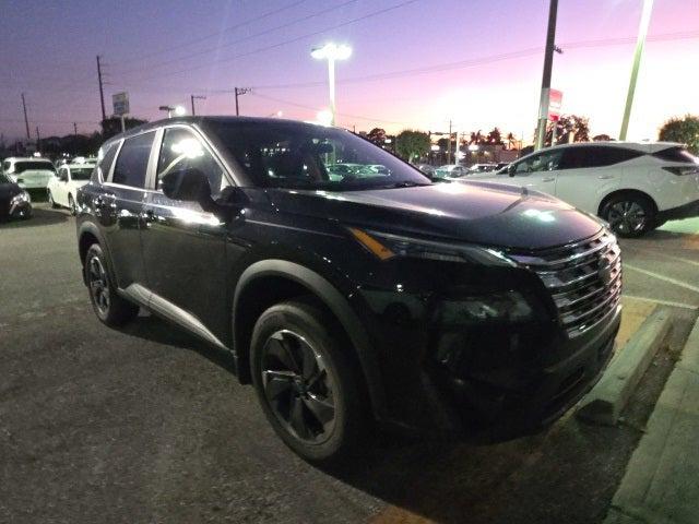2025 Nissan Rogue SV FWD