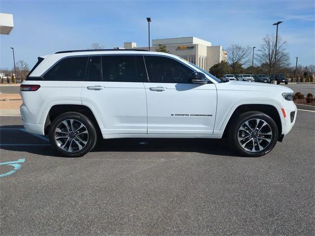 2023 Jeep Grand Cherokee Overland 4x4 2023 Jeep Grand Cherokee Overland 4x4