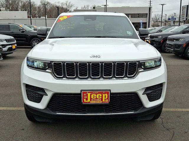 2025 Jeep Grand Cherokee Laredo X 4x4