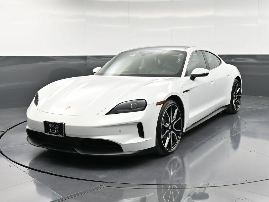/2025 Porsche Taycan