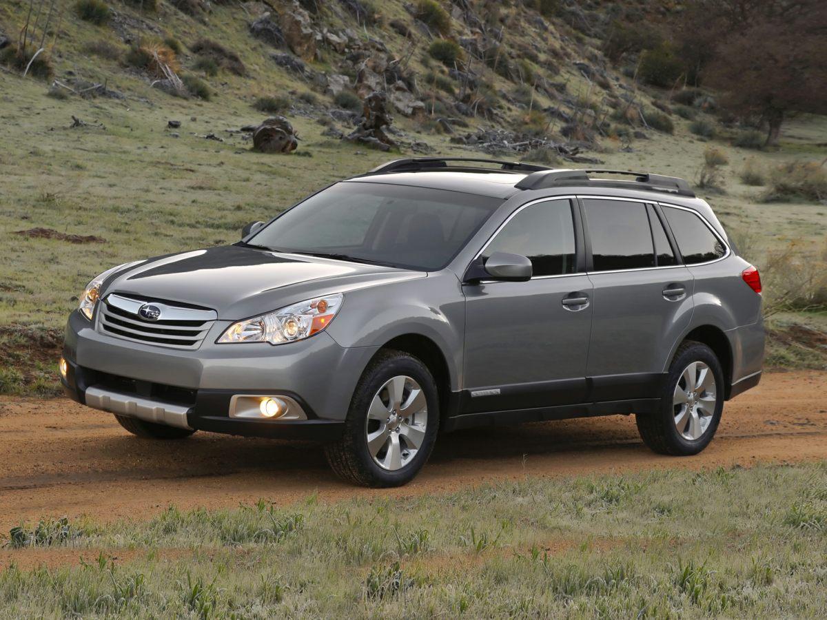 2011 Subaru Outback I Limited's photo