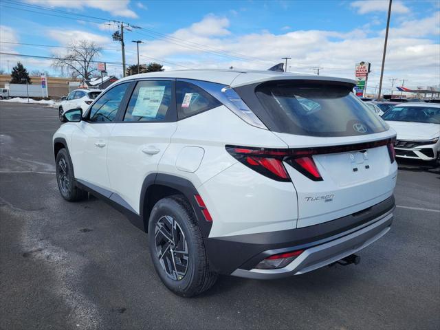 2026 Hyundai Tucson Hybrid Blue SE