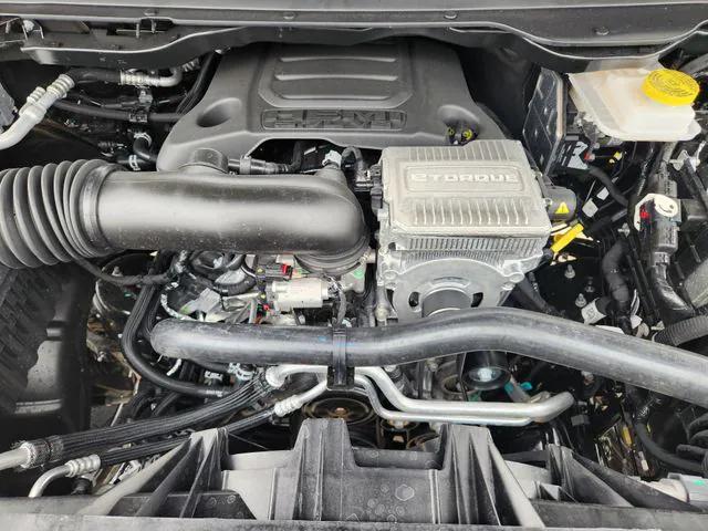 2026 Ram 1500 Laramie Crew Cab 4x4 5'7" Box