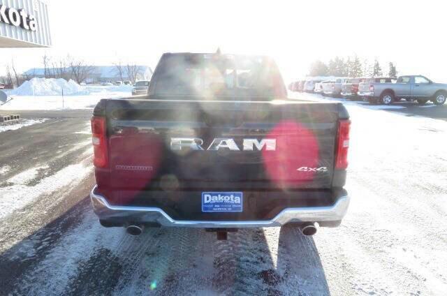 2026 Ram 1500 Big Horn Crew Cab 4x4 5'7" Box