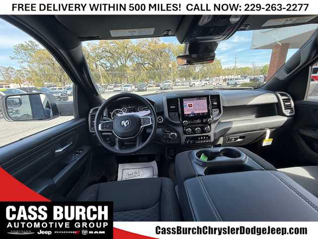 2026 Ram 1500 Express Crew Cab 4x4 57 Box