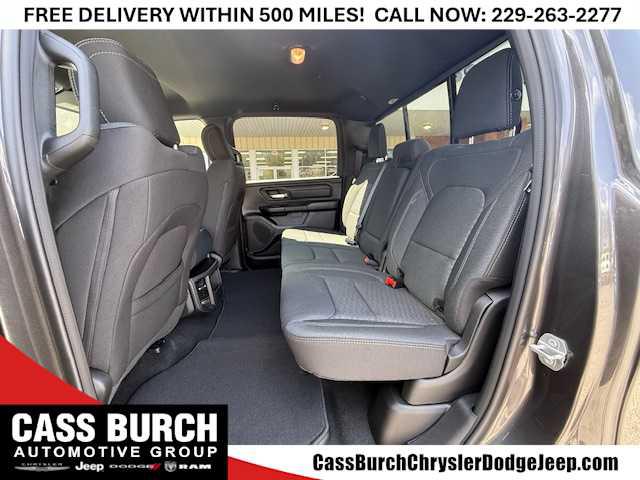 2026 Ram 1500 Express Crew Cab 4x4 57 Box