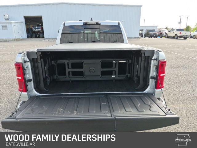 2026 Ram 1500 Limited Crew Cab 4x4 5'7" Box