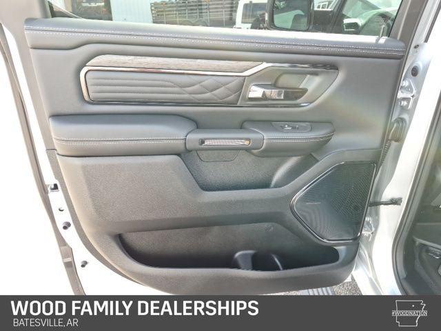 2026 Ram 1500 Limited Crew Cab 4x4 5'7" Box