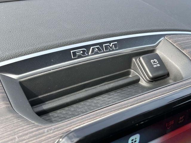 2026 Ram 1500 Laramie Crew Cab 4x4 5'7" Box
