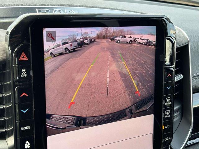 2026 Ram 1500 Laramie Crew Cab 4x4 5'7" Box