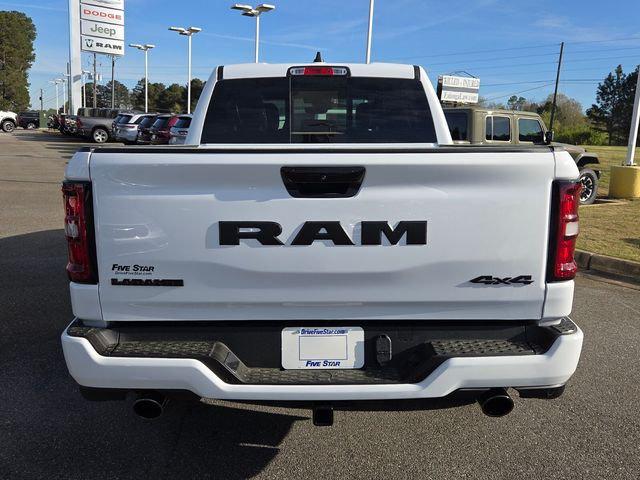 2026 Ram 1500 Laramie Crew Cab 4x4 5'7" Box