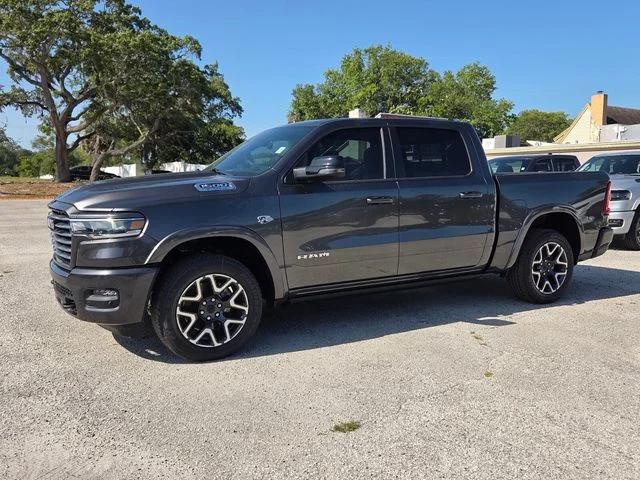 2026 Ram 1500 Laramie Crew Cab 4x4 5'7" Box