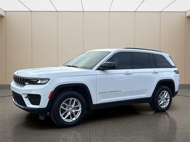 2025 Jeep Grand Cherokee Laredo X 4x2