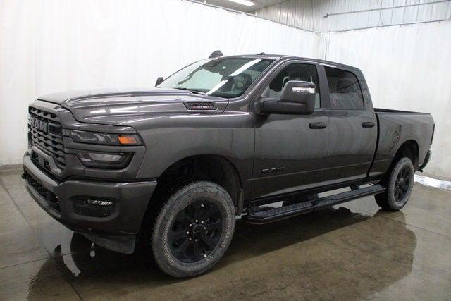 2025 RAM 2500 Big Horn Crew Cab 4x4 64 Box