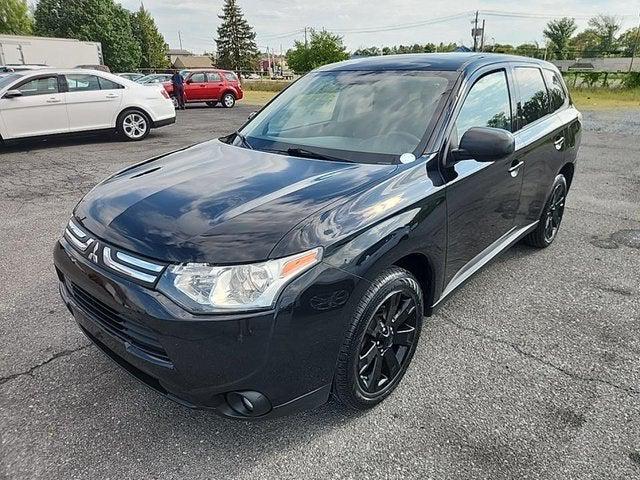 2014 Mitsubishi Outlander ES