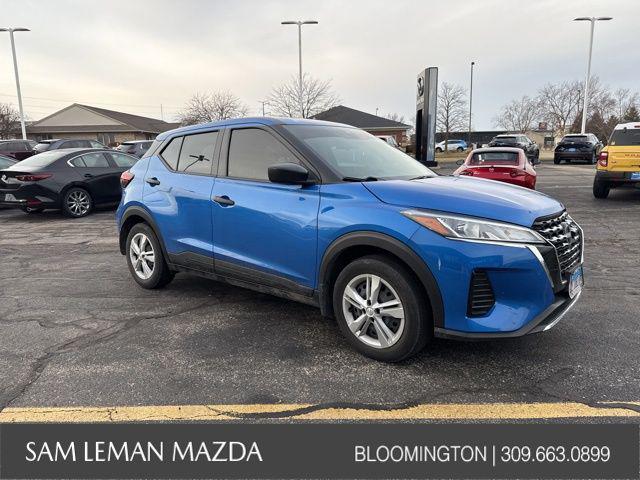 2022 Nissan Kicks S Xtronic CVT