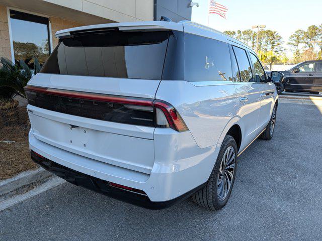 2025 Lincoln Navigator Black Label