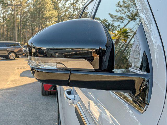 2025 Lincoln Navigator Black Label