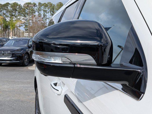 2025 Lincoln Navigator Black Label L