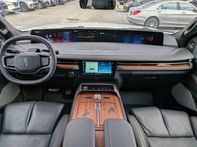 2025 Lincoln Navigator Black Label L