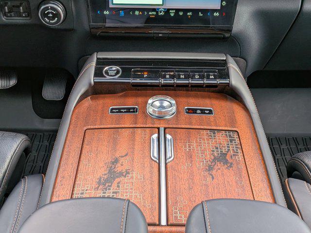 2025 Lincoln Navigator Black Label L
