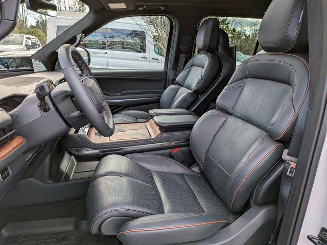 2025 Lincoln Navigator Black Label L