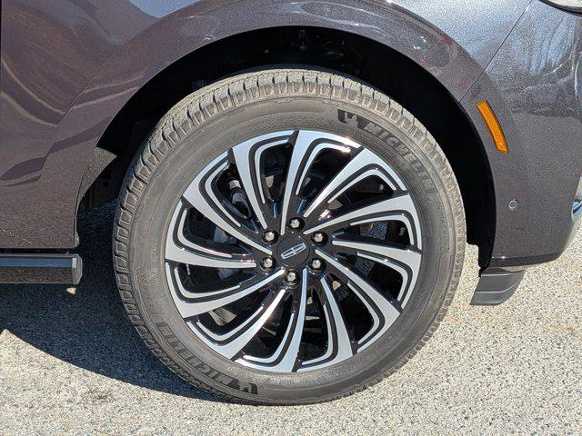 2025 Lincoln Navigator Black Label L