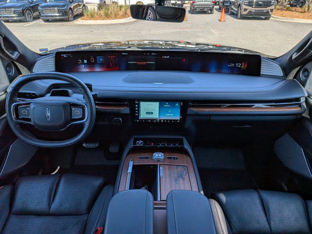 2025 Lincoln Navigator Black Label L