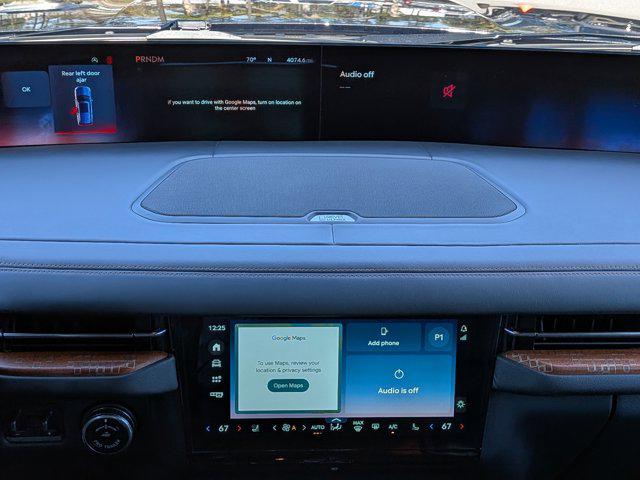 2025 Lincoln Navigator Black Label L