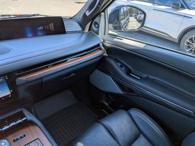 2025 Lincoln Navigator Black Label L
