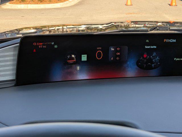 2025 Lincoln Navigator Black Label L