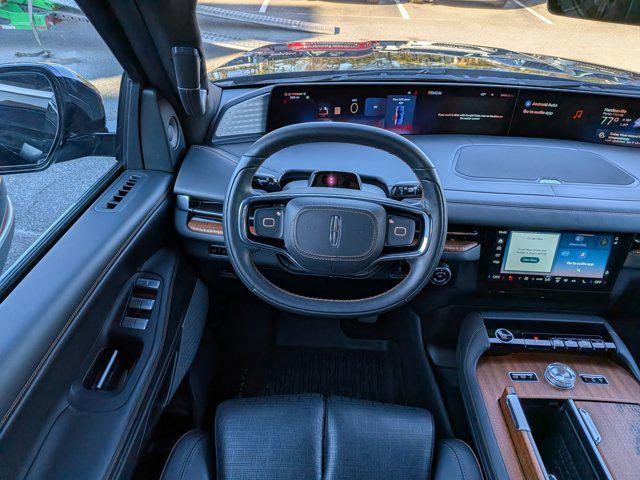 2025 Lincoln Navigator Black Label L