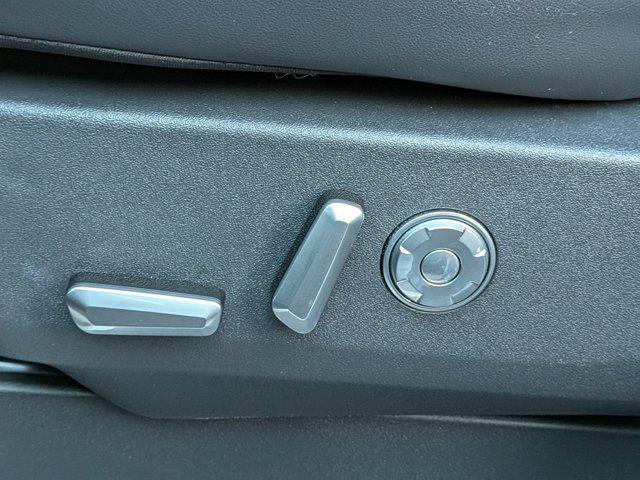 2025 Lincoln Navigator Black Label L