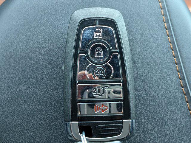 2025 Lincoln Navigator Black Label L